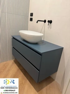 REALIZZAZIONE BAGNI DALLA FORNITURA ALLA POSA IN OPERA